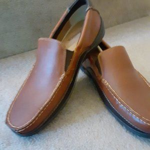 NEW Men's G.H.BASS SLIP ON SHOES 10 1/2 M BROWN